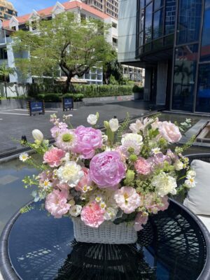 ตะกร้าพีโอนี โทนชมพูขาว