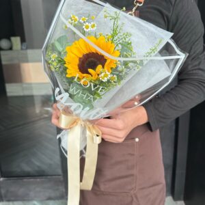ช่อทานตะวันรับปริญญา